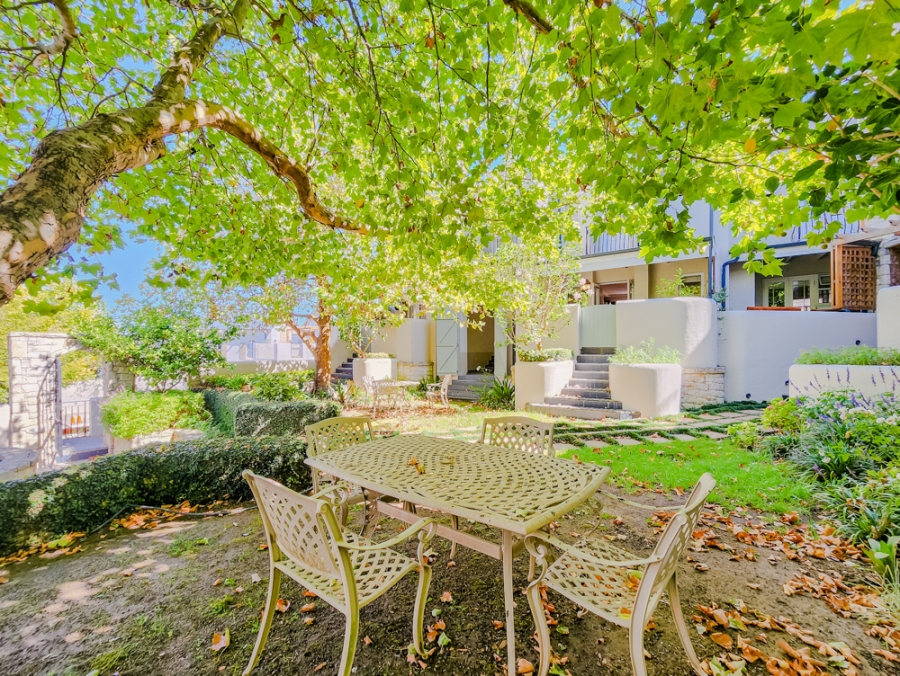 2 Bedroom Property for Sale in Nooitgedacht Village Western Cape